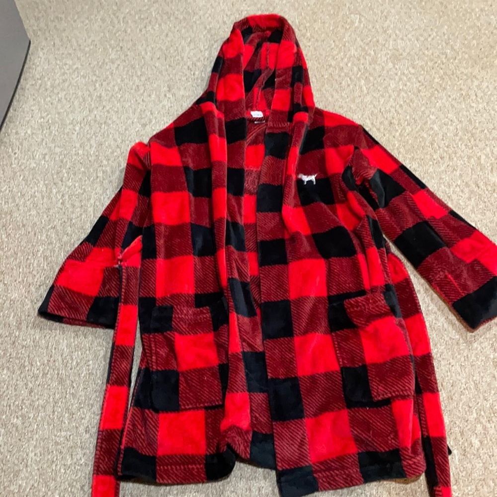 Pink Victoria Secret Plush Robe - Picture 5 of 5